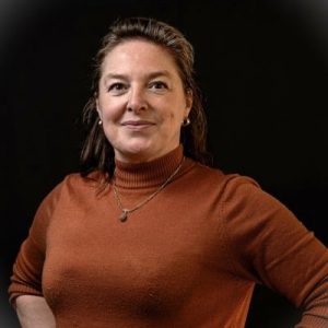 Le Cercle Pro : le Réseau d'Affaires qui joue collectif. Dirigeants et Entrepreneurs se réunissent chaque mois pour générer du business, nouer des partenariats durables et créer de belles opportunités. Quand l’esprit d’équipe devient une stratégie de réussite. Linas-Montlhéry - 91 | https://lecerclepro.fr - Membre : Peggy VEGAS DANGLA - Mandataire experte en financements pros | EMPRUNTIS - Agence de Melun | www.empruntis.com